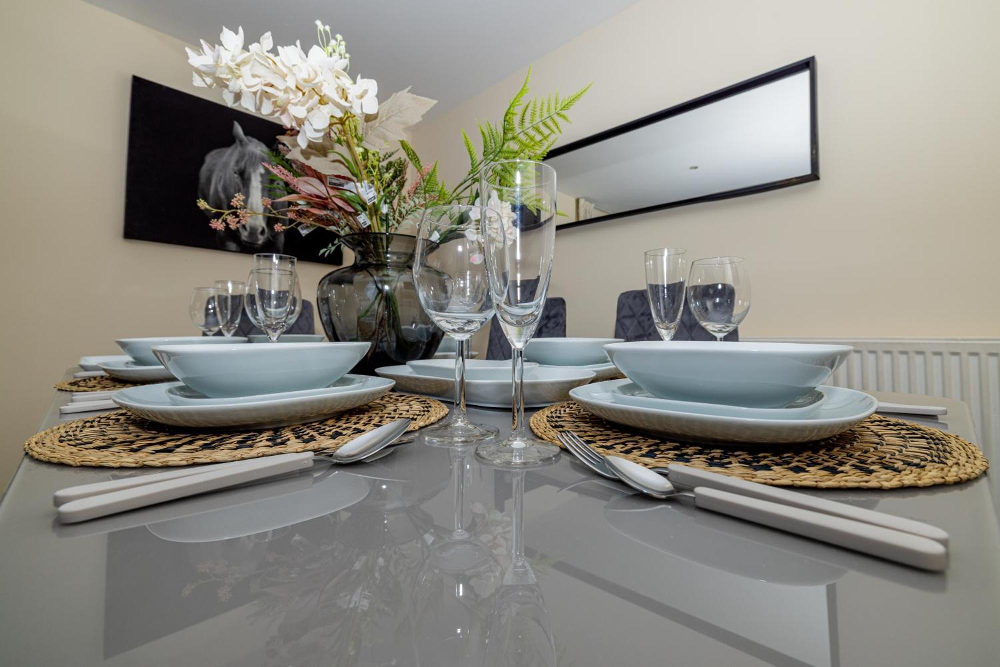 Two Bed Apartment Near Canary Wharf Лондон Экстерьер фото