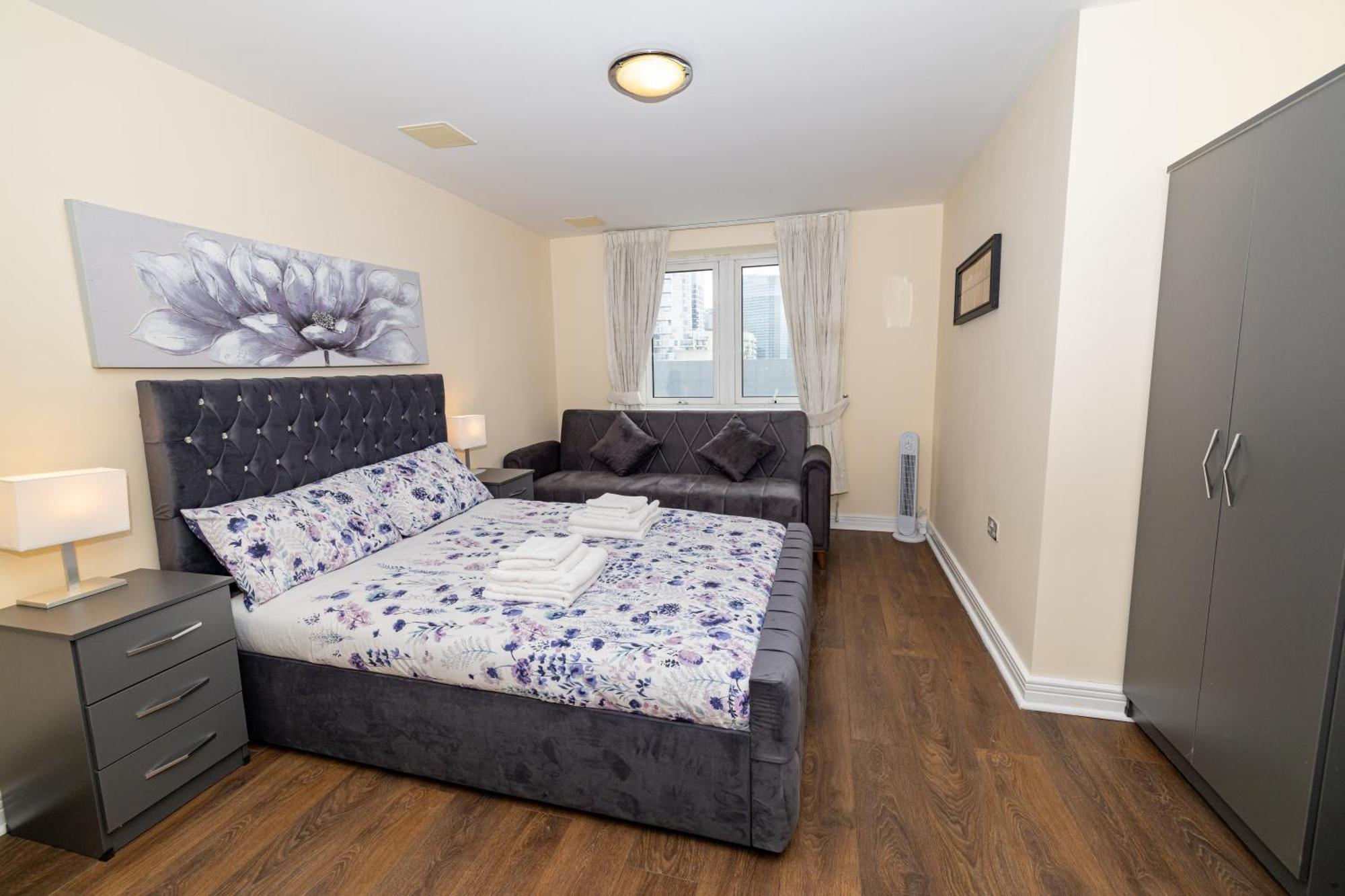 Two Bed Apartment Near Canary Wharf Лондон Экстерьер фото